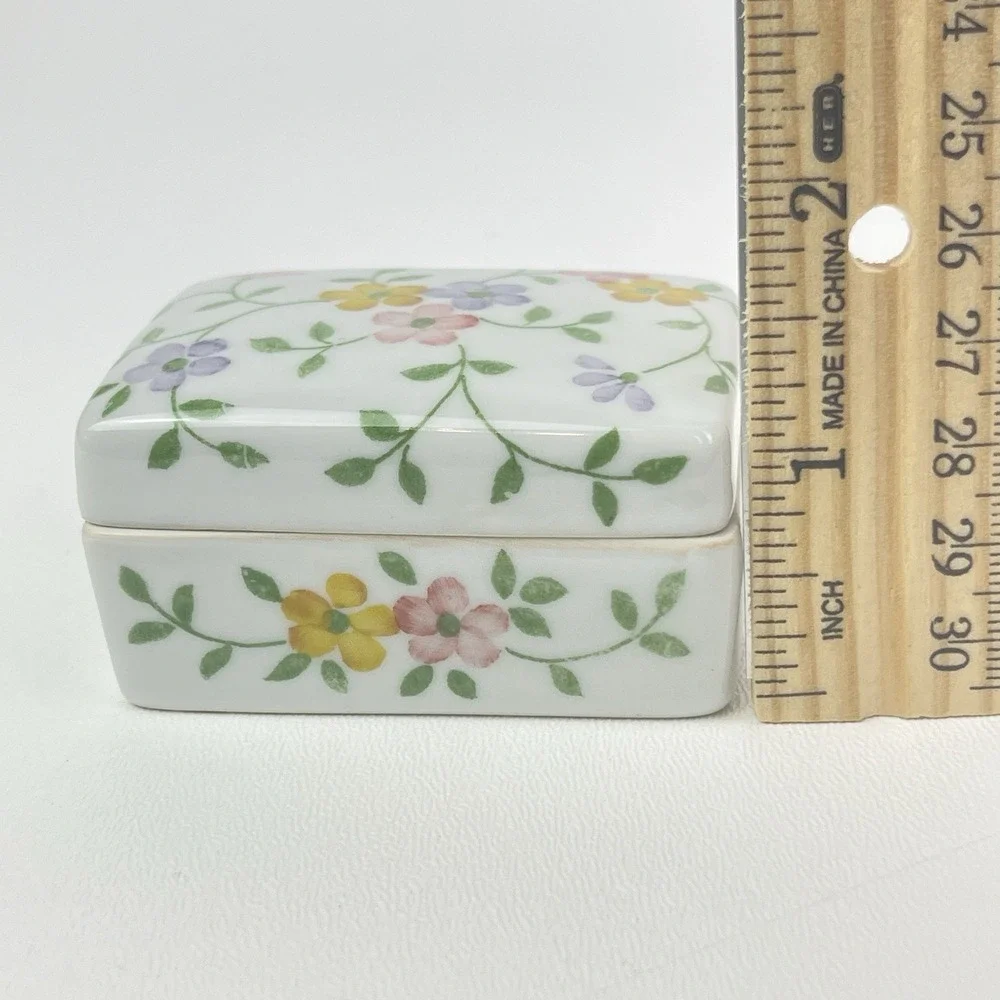 Andrea By Sadek Porcelain Floral Lidded Trinket Box Made In Japan